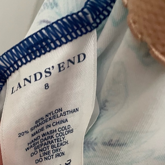 Women’s Lands’ End Tankini Swimsuit Top andTankini Bottom - Picture 5 of 6